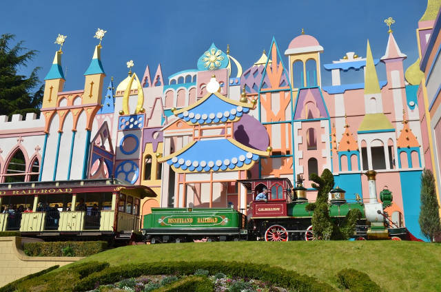 its-a-small-world Atracción its a small world